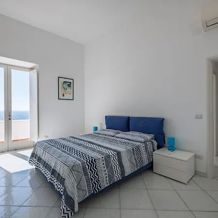Marina Piccola Villa *
